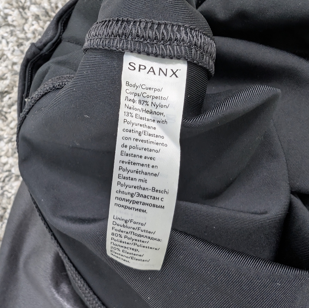 💘 Spanx NWOT 2437 Black Faux Leather Leggings XL Ready To Wow - Picture 9 of 10